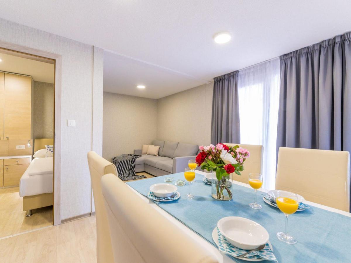 Holiday Home Seaside Mobile Home By Interhome Šilo Dış mekan fotoğraf
